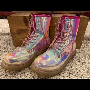 Festy Besty Super-Air Iridescent Boots